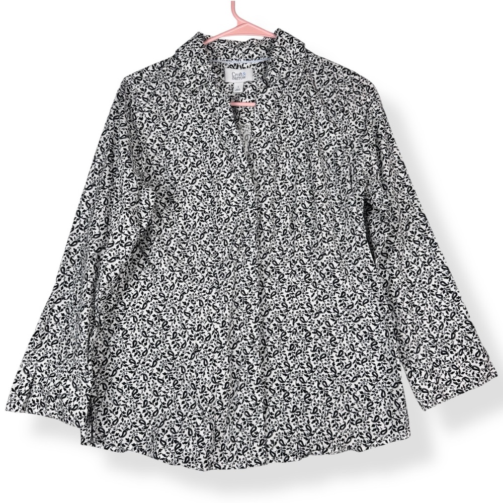 Crown‎ Ivy Button Down Shirt Womens S Small Black White Paisley Long Sleeve